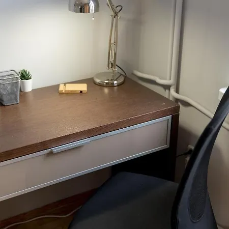 Grojecka Stara Ochota By Bookinghost 아파트